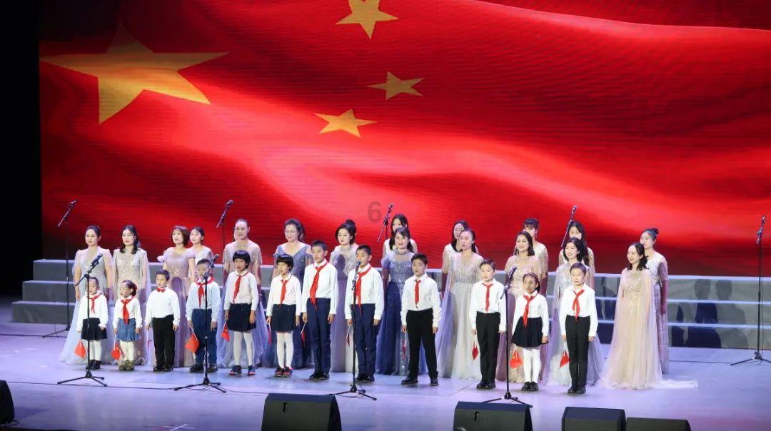 相扑选手大跳跃